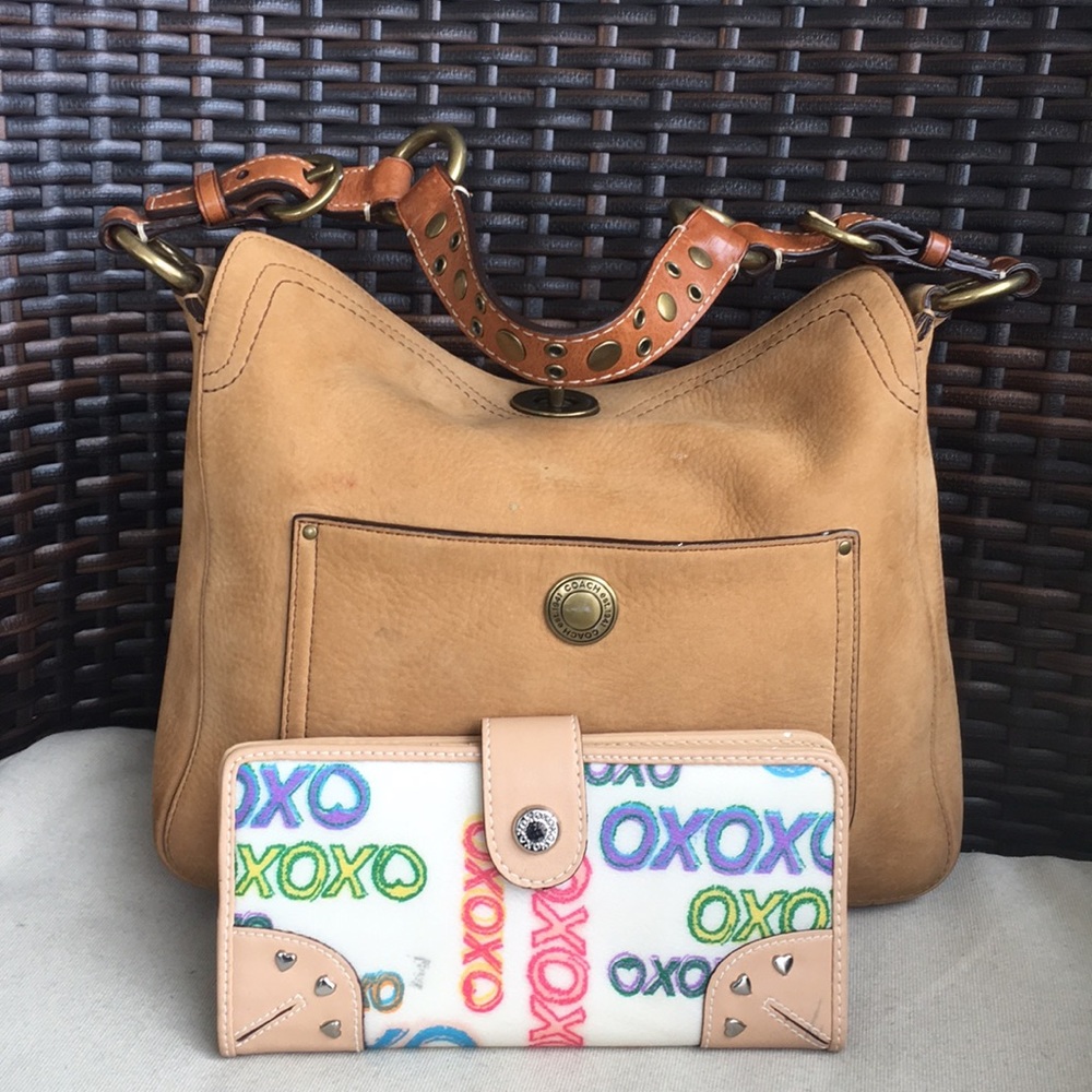 Vintage Coach Bag with Beautiful Xoxo Wallet